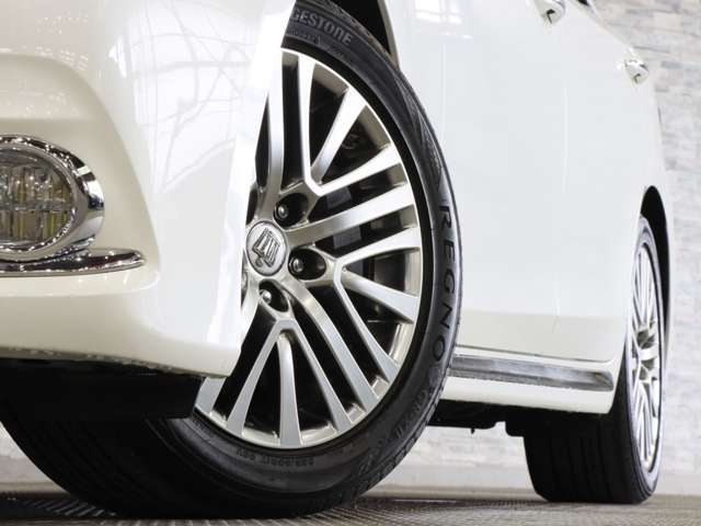 トヨタ クラウンマジェスタ　ハイブリッド ３．５ Ｆバージョン H27年 (関東) 99