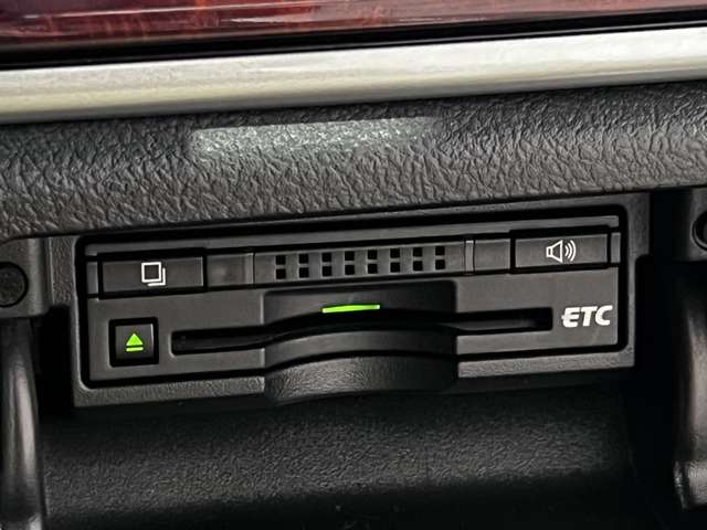 トヨタ クラウンマジェスタ　ハイブリッド ３．５ Ｆバージョン H27年 (関東) 99