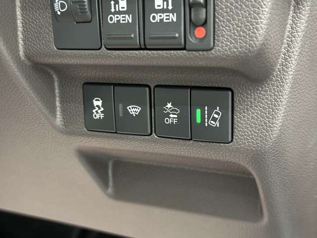 ホンダ フリード １．５ Ｇ R6年 (中国) 99