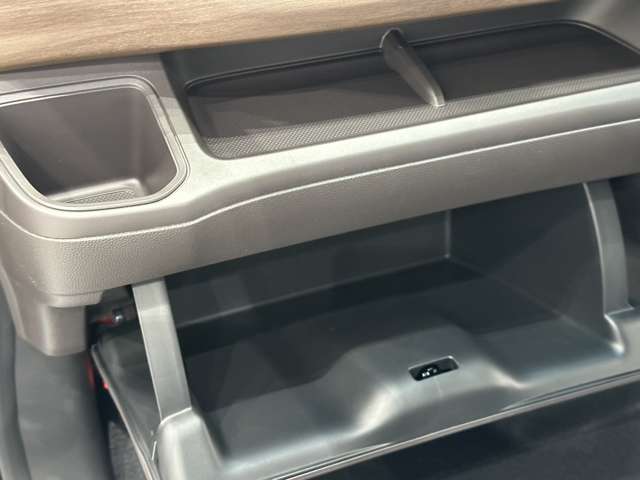 ホンダ フリード １．５ Ｇ R6年 (中国) 99