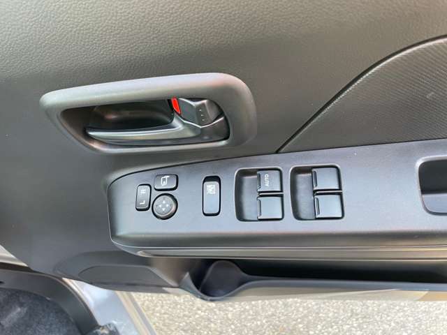 スズキ ワゴンＲ ６６０ ＦＸ R4年 (中国) 99