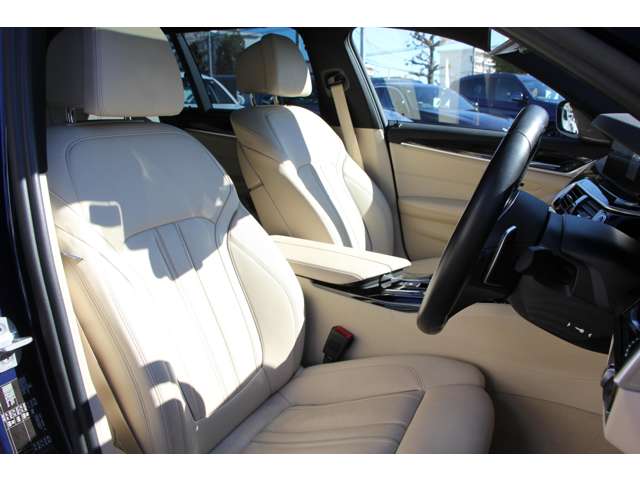 ＢＭＷ ５シリーズ ５４０Ｉ Ｘドライブ Ｍスポーツ ４ＷＤ H29年 (関東) 99