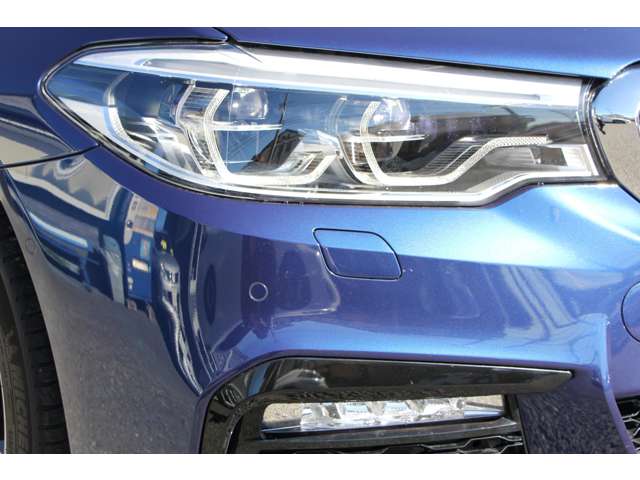 ＢＭＷ ５シリーズ ５４０Ｉ Ｘドライブ Ｍスポーツ ４ＷＤ H29年 (関東) 99