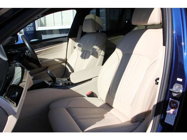 ＢＭＷ ５シリーズ ５４０Ｉ Ｘドライブ Ｍスポーツ ４ＷＤ H29年 (関東) 99