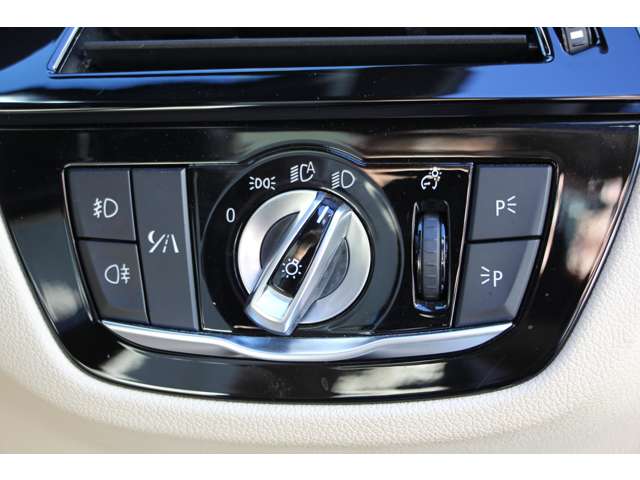 ＢＭＷ ５シリーズ ５４０Ｉ Ｘドライブ Ｍスポーツ ４ＷＤ H29年 (関東) 99