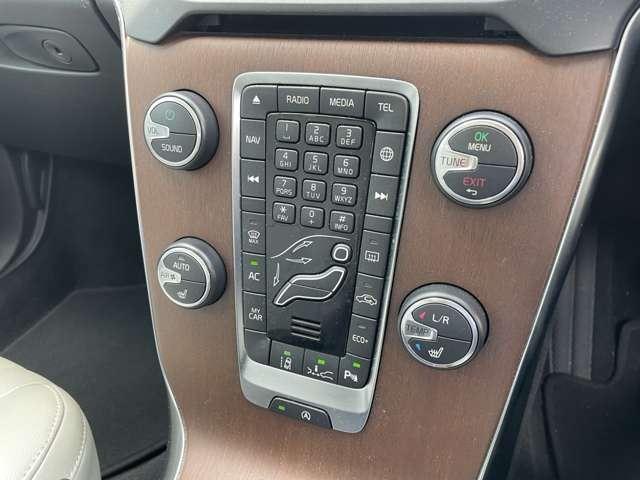 ボルボ Ｖ４０ Ｔ３　クラシックエディション R1年 (東北) 99