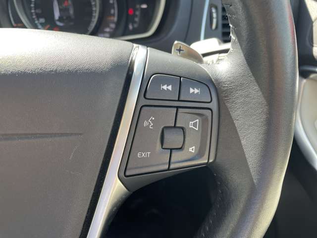 ボルボ Ｖ４０ Ｔ３　クラシックエディション R1年 (東北) 99