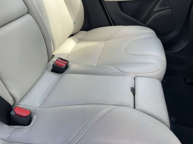 ボルボ Ｖ４０ Ｔ３　クラシックエディション R1年 (東北) 99