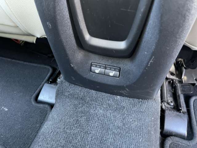 ボルボ Ｖ４０ Ｔ３　クラシックエディション R1年 (東北) 99