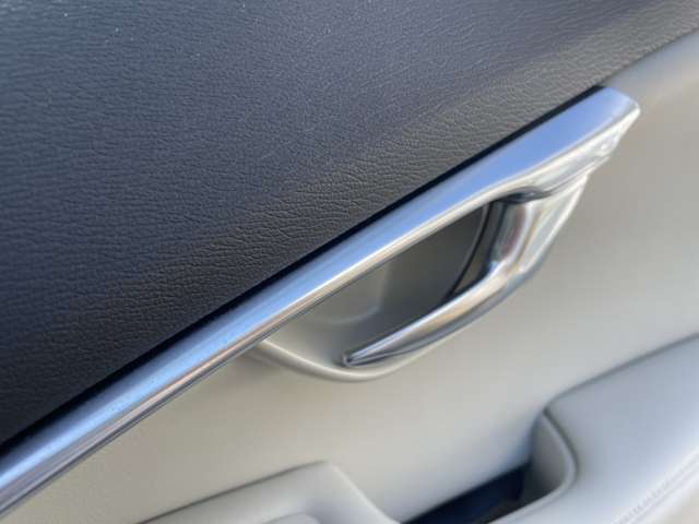 ボルボ Ｖ４０ Ｔ３　クラシックエディション R1年 (東北) 99