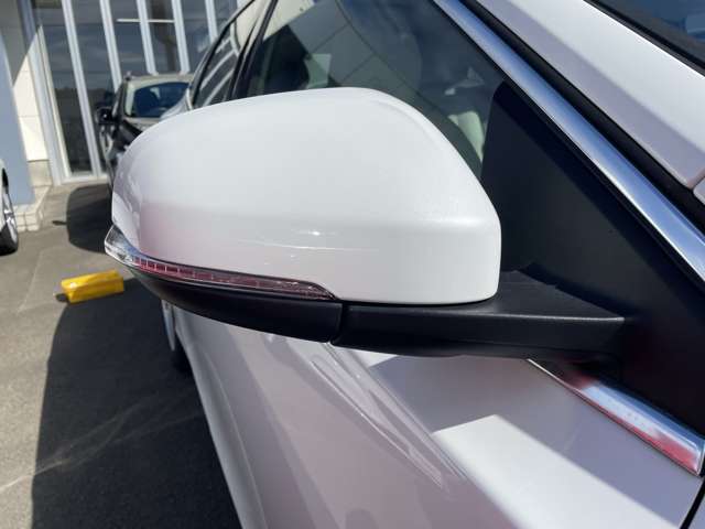 ボルボ Ｖ４０ Ｔ３　クラシックエディション R1年 (東北) 99