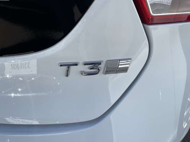 ボルボ Ｖ４０ Ｔ３　クラシックエディション R1年 (東北) 99