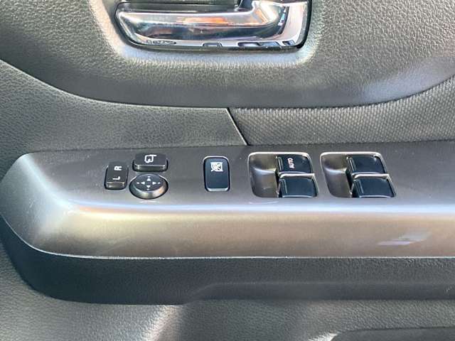 スズキ スペーシア ６６０ カスタム Ｚ H29年 (九州・沖縄) 99