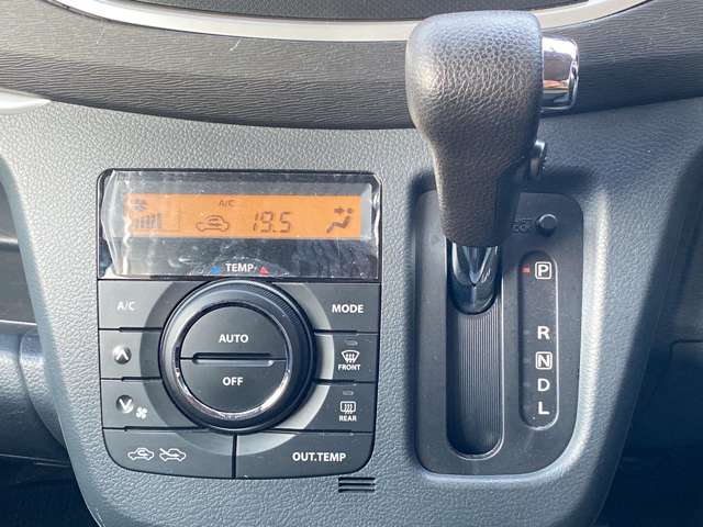 スズキ ワゴンＲ ６６０ スティングレー Ｘ H26年 (九州・沖縄) 99