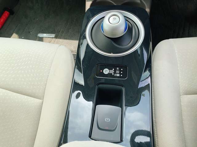 日産 リーフ Ｇ H23年 (九州・沖縄) 99