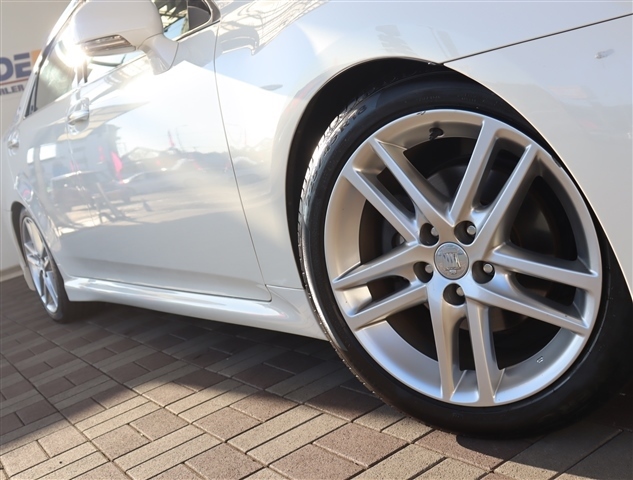 トヨタ クラウンアスリート ２．５ H23年 (関東) 99