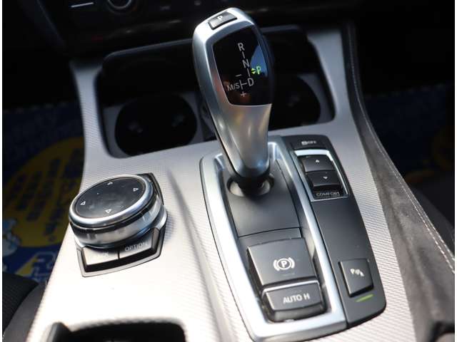 ＢＭＷ ５シリーズ ５２３Ｄ Ｍスポーツ ディーゼルターボ H26年 (関東) 99