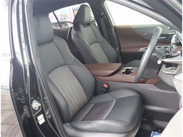 トヨタ ハリアー ２．０ Ｚ R4年 (関東) 99