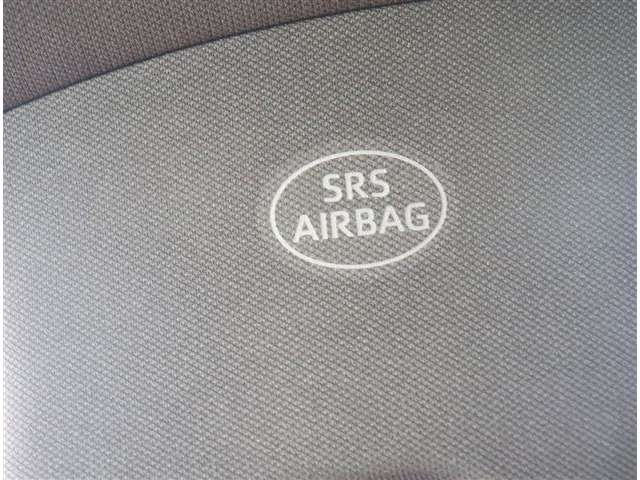 トヨタ ハリアー ２．０ Ｚ R4年 (関東) 99