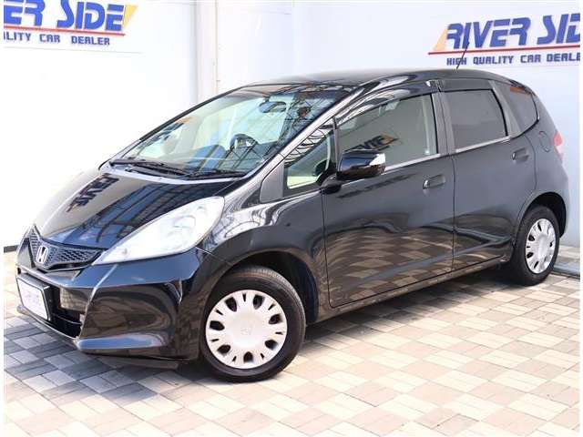 ホンダ フィット １．３ Ｇ スマートセレクション ファインスタイル H25年 (関東) 99