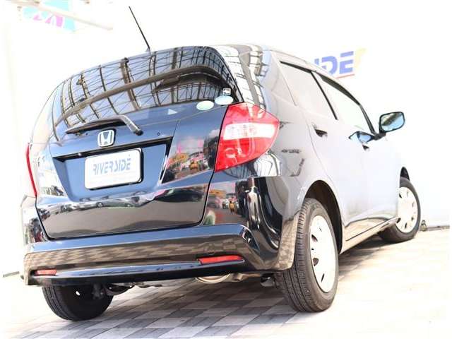 ホンダ フィット １．３ Ｇ スマートセレクション ファインスタイル H25年 (関東) 99