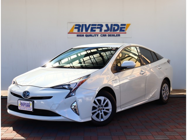 トヨタ プリウス １．８ Ｓ セーフティ プラス H28年 (関東) 99