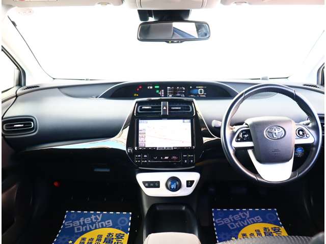 トヨタ プリウス １．８ Ｓ セーフティ プラス H28年 (関東) 99