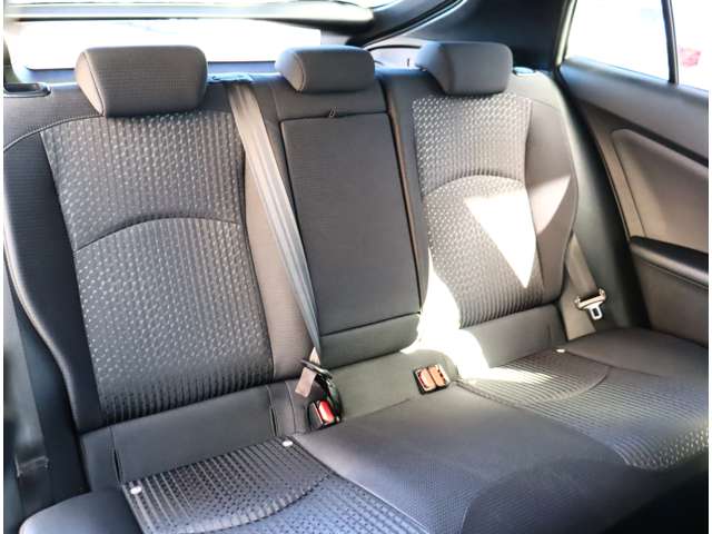 トヨタ プリウス １．８ Ｓ セーフティ プラス H28年 (関東) 99