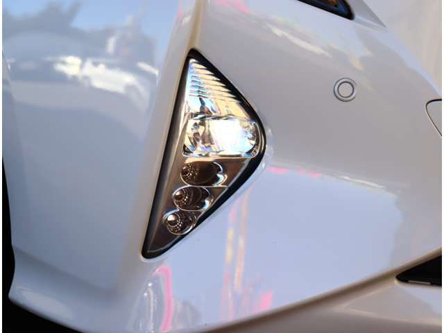 トヨタ プリウス １．８ Ｓ セーフティ プラス H28年 (関東) 99