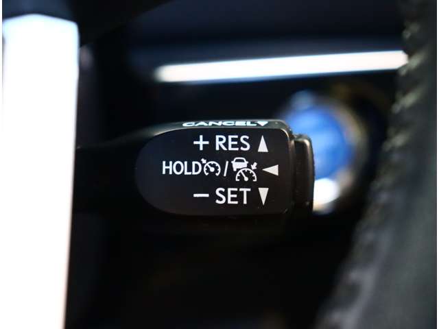 トヨタ プリウス １．８ Ｓ セーフティ プラス H28年 (関東) 99