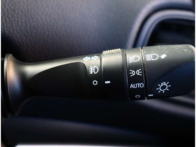 トヨタ プリウス １．８ Ｓ セーフティ プラス H28年 (関東) 99