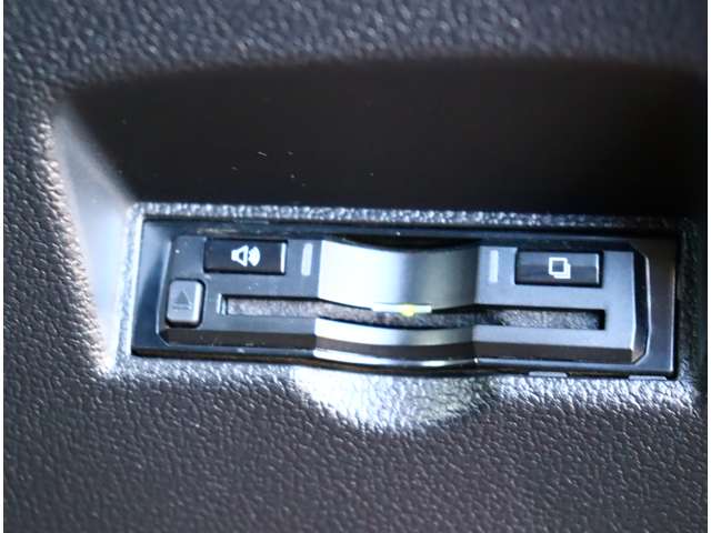 トヨタ プリウス １．８ Ｓ セーフティ プラス H28年 (関東) 99