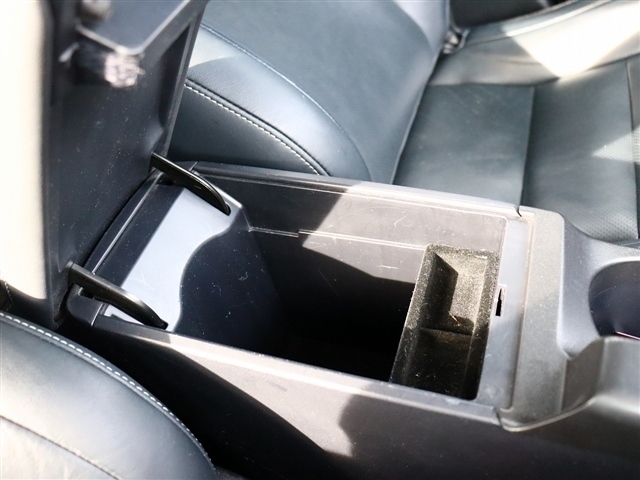 レクサス ＣＴ２００ｈ バージョンＬ H23年 (関東) 99