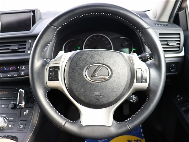 レクサス ＣＴ２００ｈ バージョンＬ H23年 (関東) 99