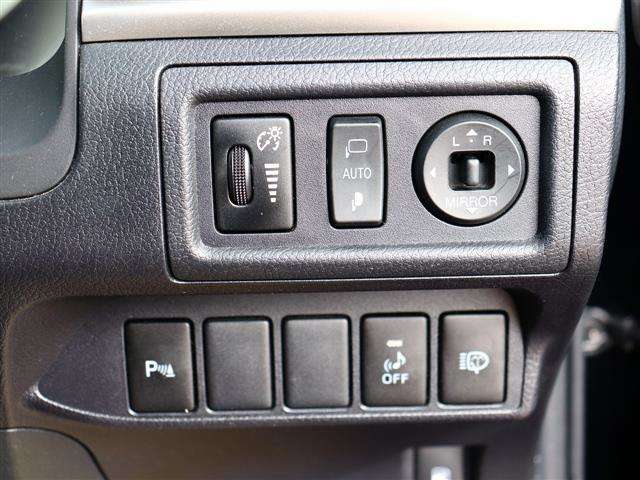 レクサス ＣＴ２００ｈ バージョンＬ H23年 (関東) 99