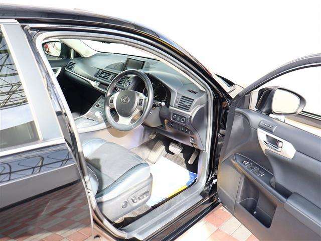 レクサス ＣＴ２００ｈ バージョンＬ H23年 (関東) 99