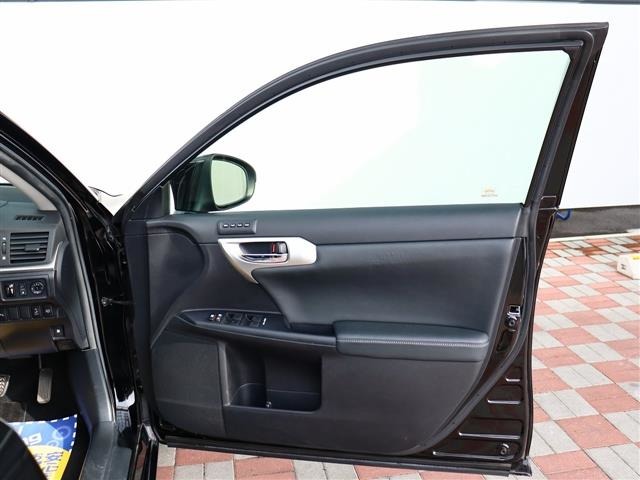 レクサス ＣＴ２００ｈ バージョンＬ H23年 (関東) 99