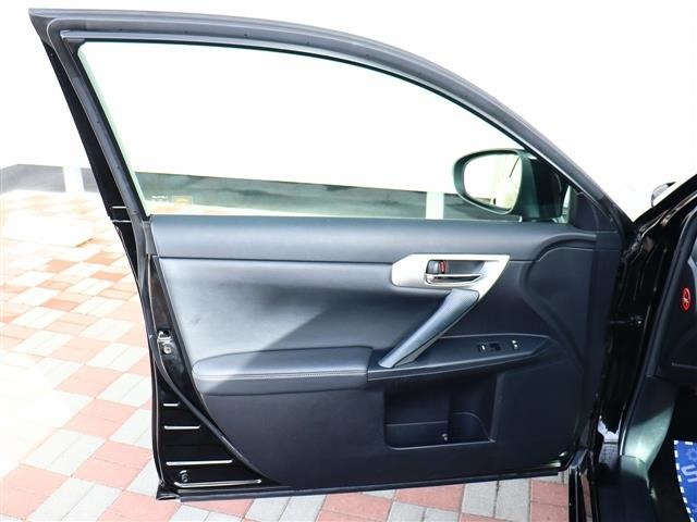 レクサス ＣＴ２００ｈ バージョンＬ H23年 (関東) 99
