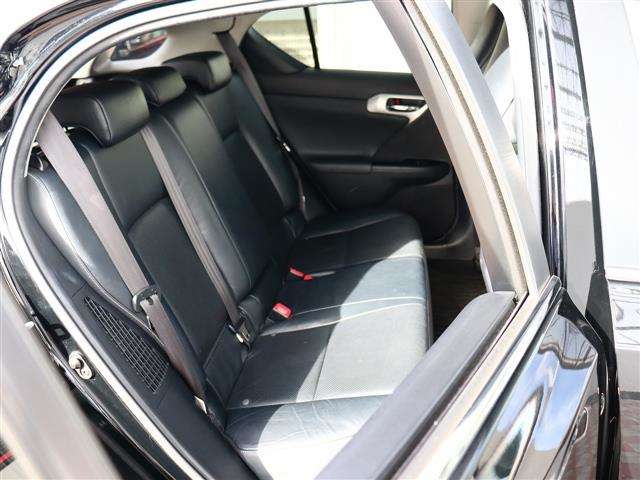 レクサス ＣＴ２００ｈ バージョンＬ H23年 (関東) 99