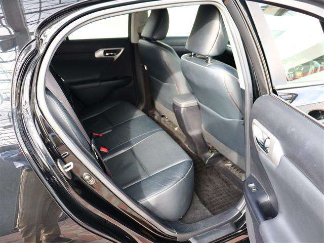 レクサス ＣＴ２００ｈ バージョンＬ H23年 (関東) 99