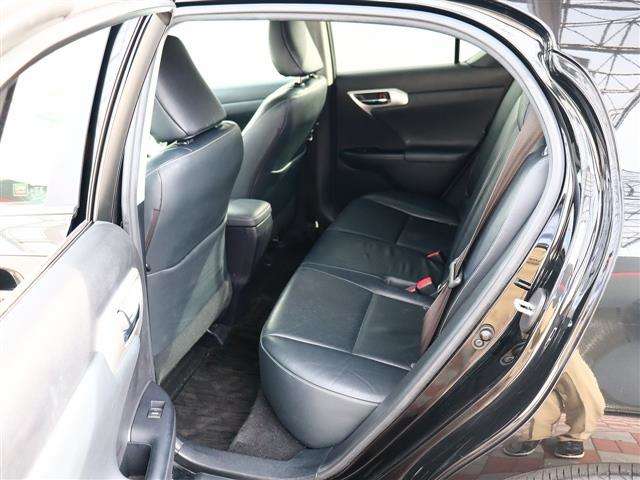 レクサス ＣＴ２００ｈ バージョンＬ H23年 (関東) 99