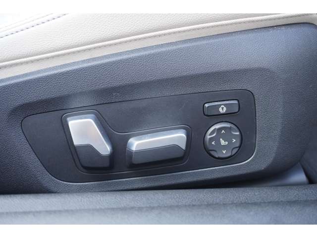 ＢＭＷ ４シリーズ ４２０Ｉ Ｍスポーツ R4年 (近畿) 99