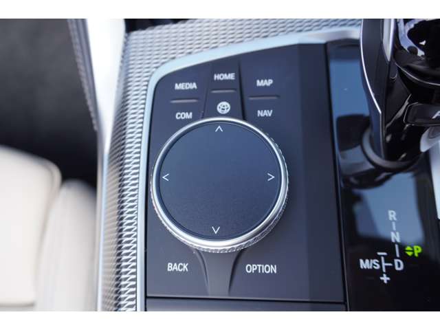 ＢＭＷ ４シリーズ ４２０Ｉ Ｍスポーツ R4年 (近畿) 99