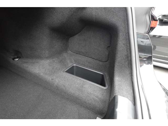 ＢＭＷ ７シリーズ ７４０ｉ　Ｍスポーツ R5年 (近畿) 99