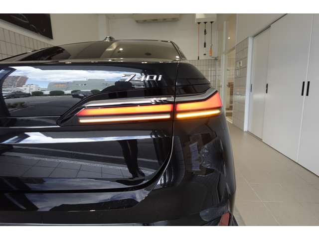 ＢＭＷ ７シリーズ ７４０ｉ　Ｍスポーツ R5年 (近畿) 99