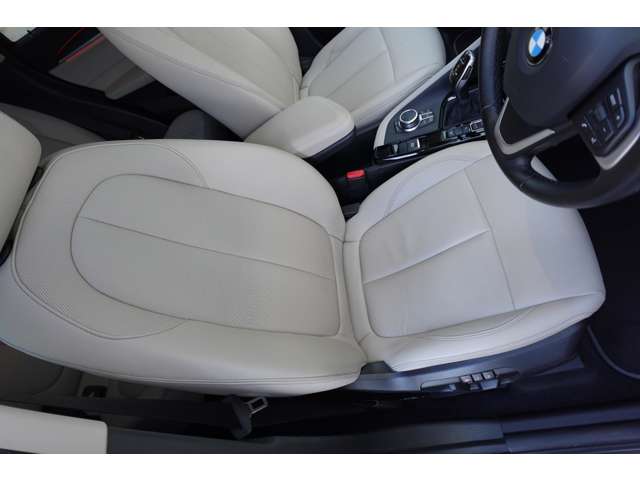 ＢＭＷ Ｘ１ Ｘドライブ １８Ｄ Ｘライン ４ＷＤ R4年 (近畿) 99