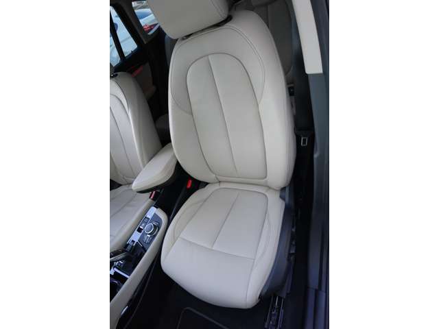 ＢＭＷ Ｘ１ Ｘドライブ １８Ｄ Ｘライン ４ＷＤ R4年 (近畿) 99