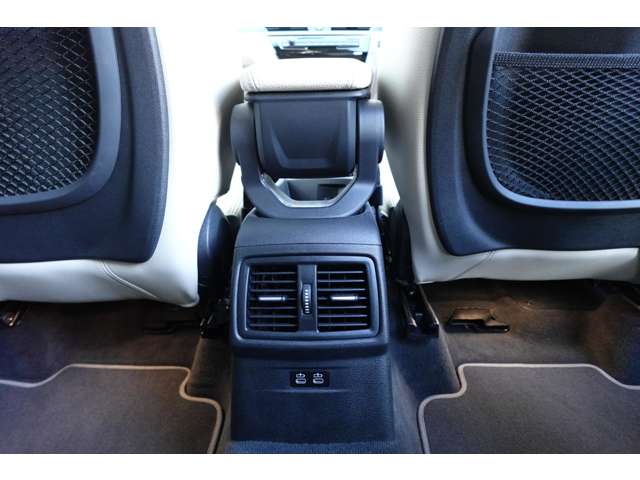 ＢＭＷ Ｘ１ Ｘドライブ １８Ｄ Ｘライン ４ＷＤ R4年 (近畿) 99