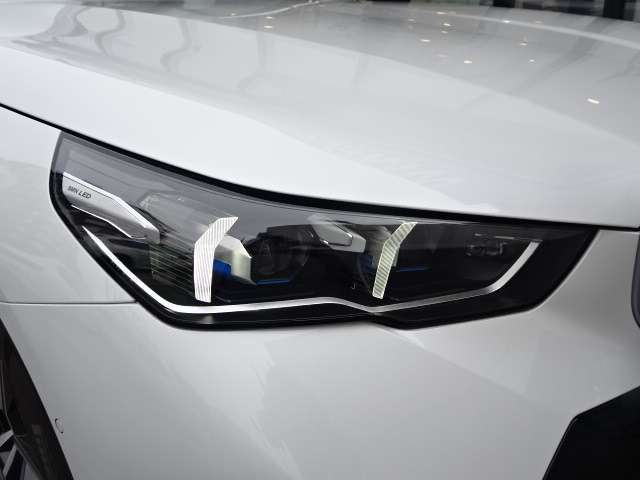 ＢＭＷ ５シリーズ ５２３Ｄ Ｘドライブ Ｍスポーツ ディーゼルターボ ４ＷＤ R6年 (近畿) 99