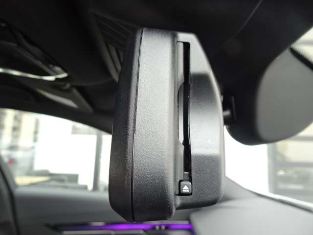 ＢＭＷ ５シリーズ ５２３Ｄ Ｘドライブ Ｍスポーツ ディーゼルターボ ４ＷＤ R6年 (近畿) 99